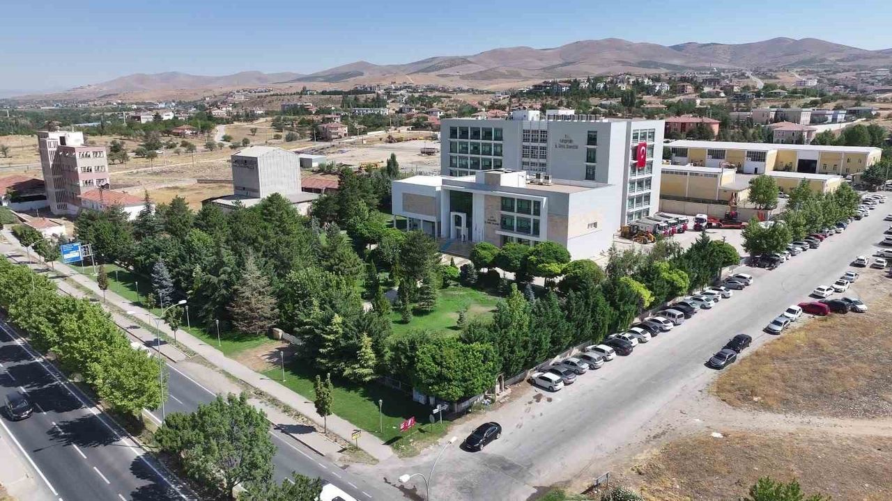 Sayıştay Raporu: Kırşehir İl Özel İdaresi’nde Muhasebe ve Uygulama Eksiklikleri