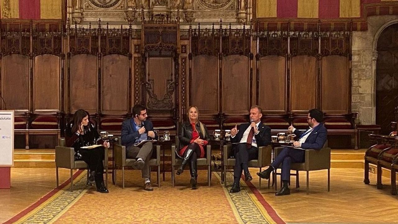 Seçer: Mersin'de çevre ve iklim projelerine 400 milyon Euro yatırım süreci başlatıldı