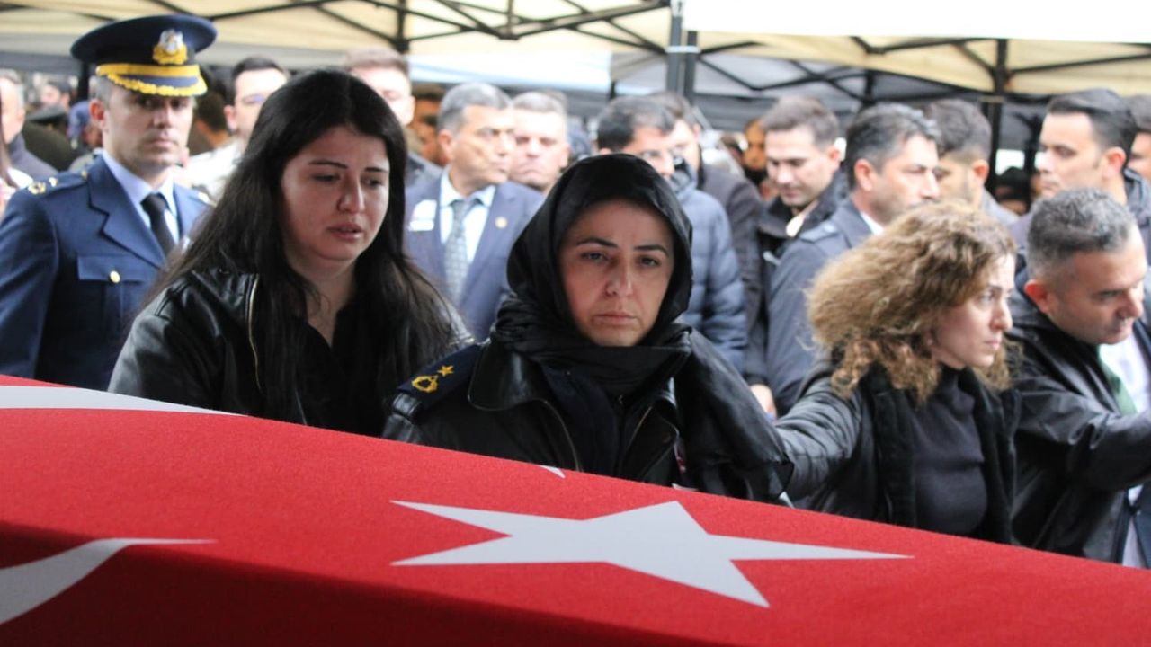 Şehit Hava Pilot Binbaşı Nihat İlgen, Kayseri’de Son Yolculuğuna Uğurlandı