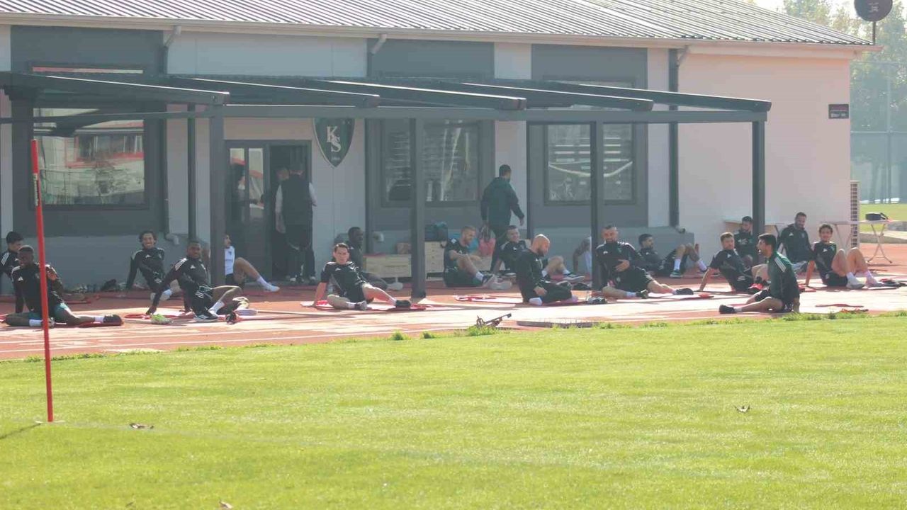 Serdar Dursun: 'Galatasaray’ı zor bir maç bekliyor'