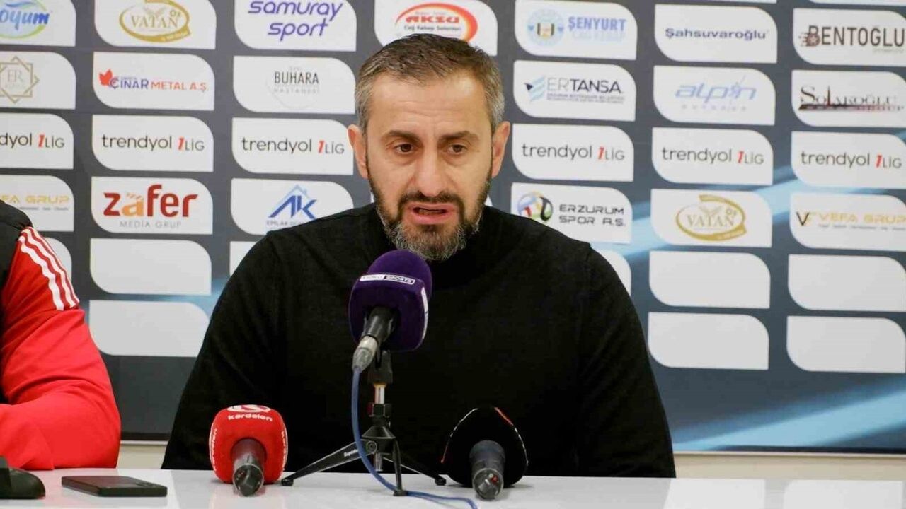 Serkan Özbalta: "Özlediğimiz bir galibiyetti" — Erzurumspor 4-0 İstanbulspor