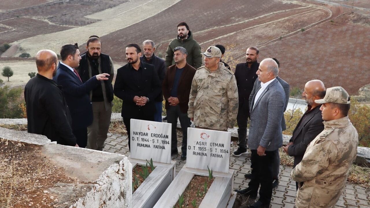 Siirt’te Bayraktepe’de 17 Kasım 1994’te Şehit Olan 11 Kişi Dualarla Anıldı