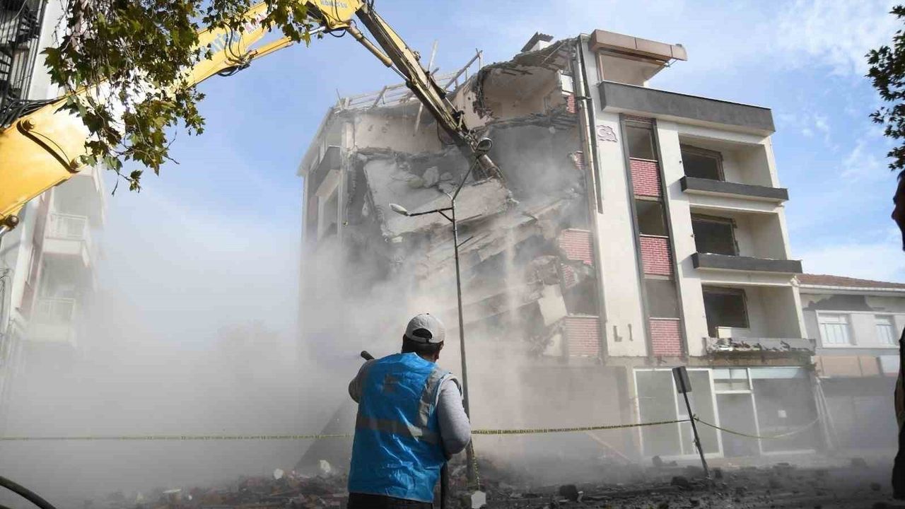 Sındırgı’da 8 Ağustos-13 Kasım 2025 Döneminde 17 Bin 1 Deprem Kaydedildi