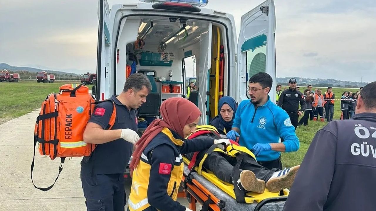 Sinop Havalimanı'nda uçak kazası müdahale tatbikatı: Bazı vatandaşlar olayı gerçeğe zannedip 112'yi aradı