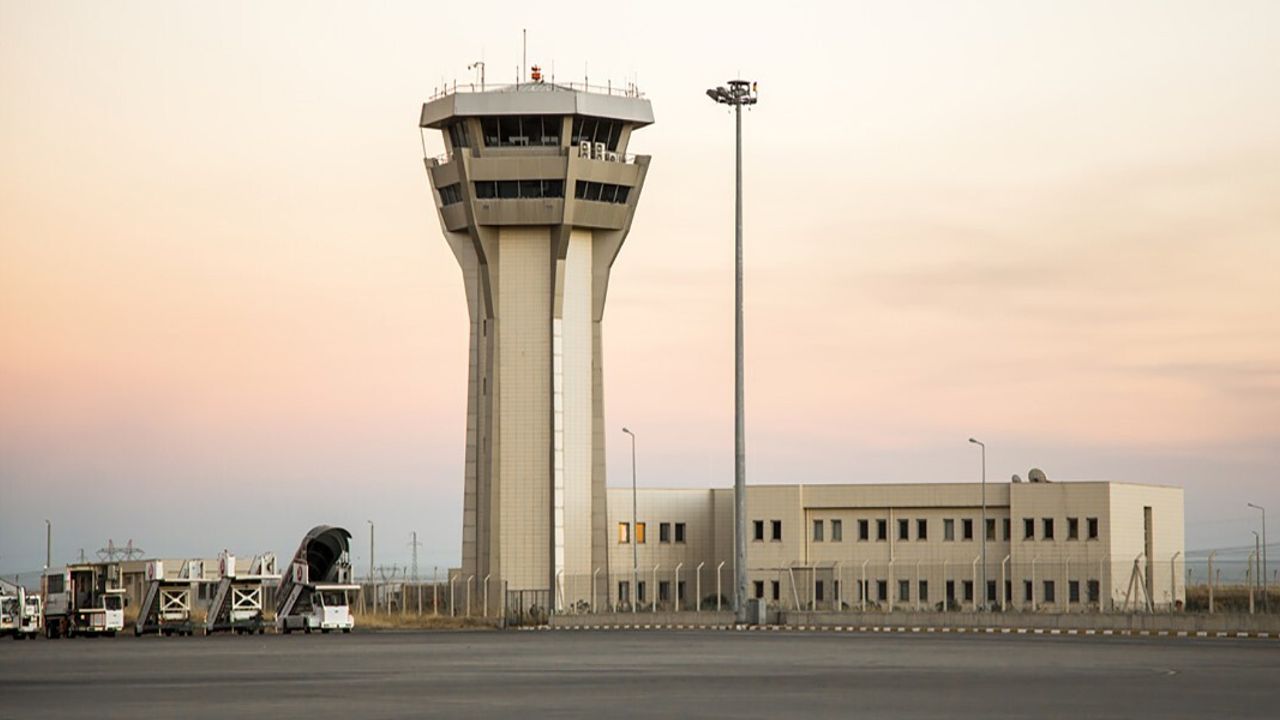 Şırnak'tan Medine'ye İlk Direkt Umre Uçuşu — 194 Yolcu Bu Gece Uğurlanıyor