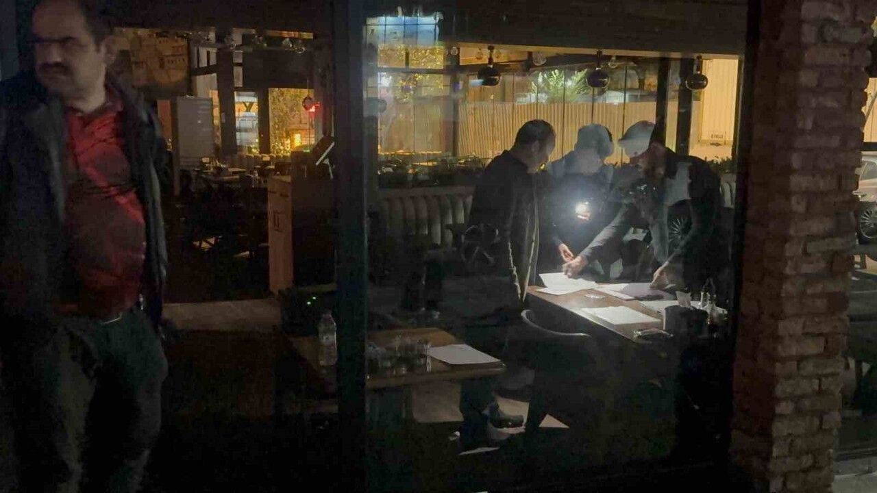 Şişli'de 25 kişinin şüpheli gıda zehirlenmesi sonrası restoran mühürlendi