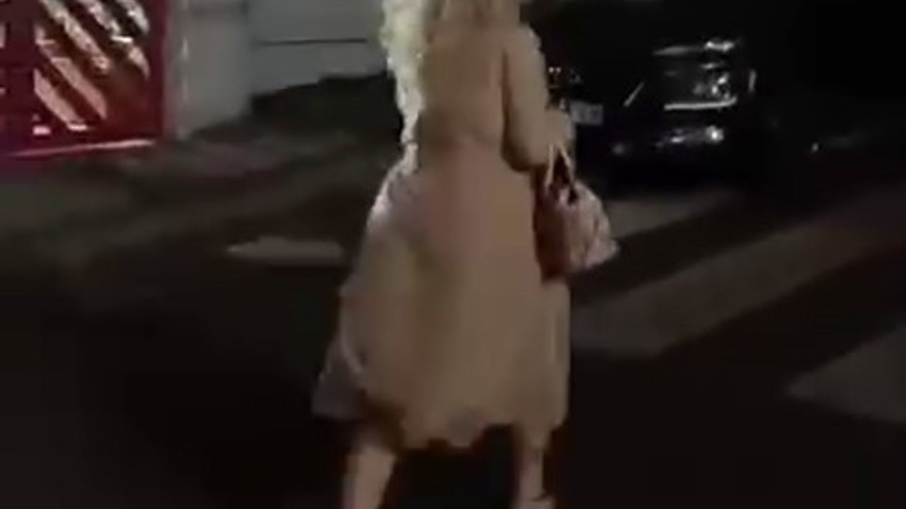 Şişli'de tartışma sonrası takside 'Bana ne' diyerek ücret ödemeden ayrılan kadın görüntülendi