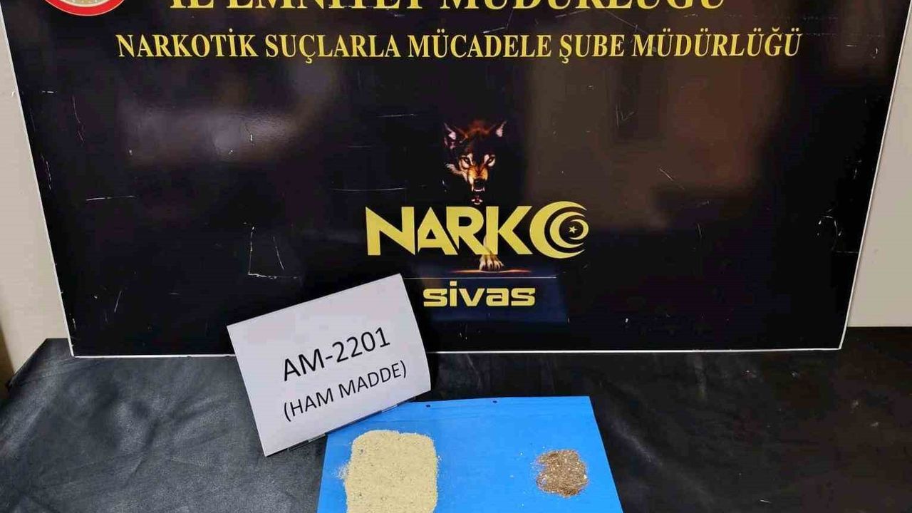 Sivas'ta narkotik operasyonu: 3 kişi tutuklandı