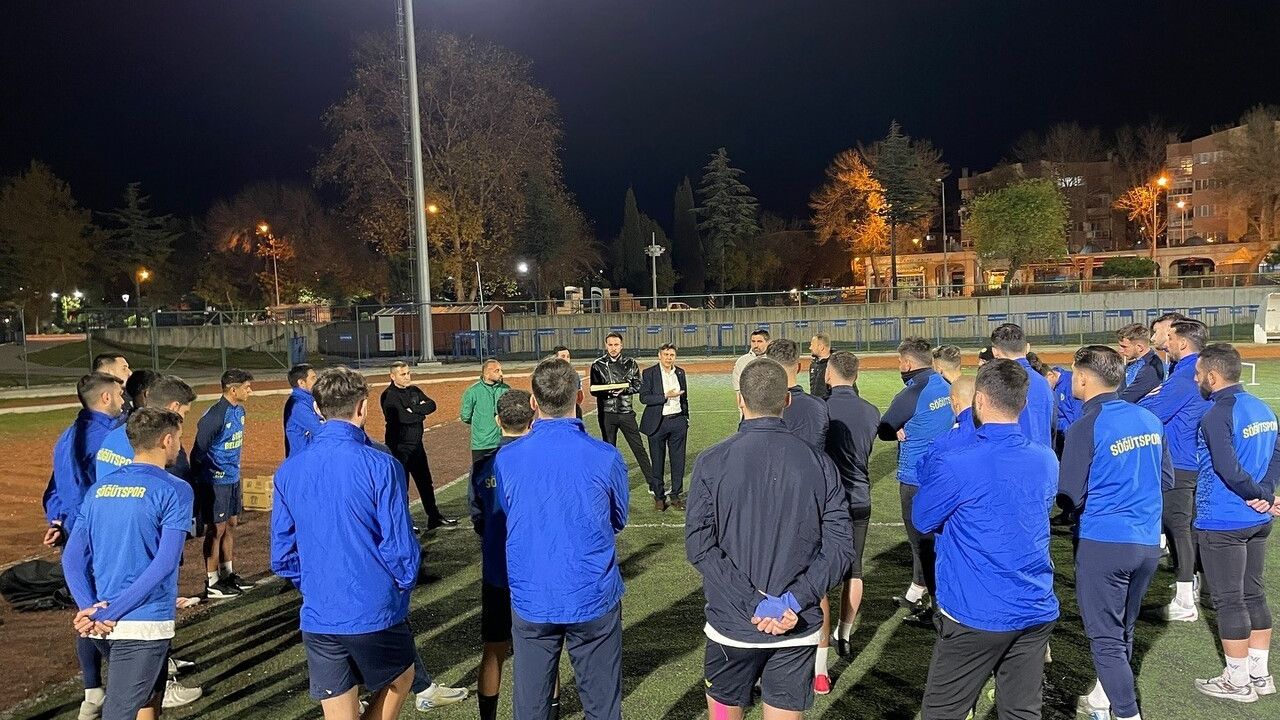 Söğütspor, Kahraman Kazan Belediyespor Maçı Öncesi Hazırlıklarını Sürdürüyor