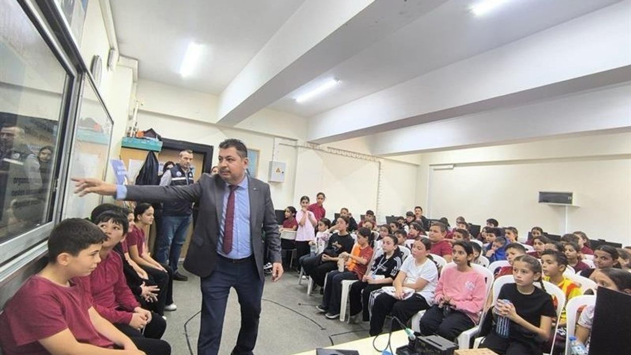 Söke’de öğrencilere sürdürülebilir gelecek eğitimi: Deniz çöpleri, istilacı türler ve kooperatifçilik işlendi