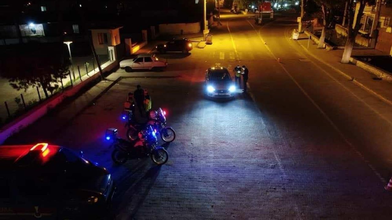 Söke'de Yoğun Trafik Denetimi: 241 Araç Kontrol Edildi, 21 Araca Ceza Uygulandı