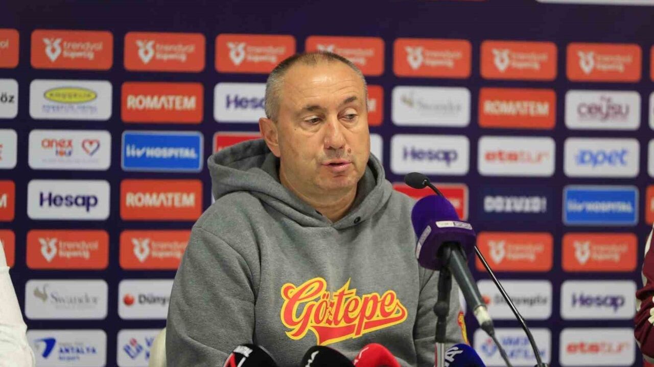 Stanimir Stoilov: "Galibiyeti hak ettiğimizi düşünüyorum" — Göztepe 2-1 Antalyaspor (Trendyol Süper Lig 14. hafta)