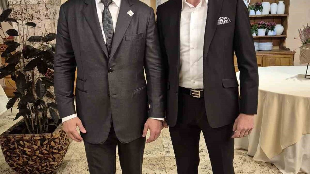 Suat Hekimoğlu Roma'da: Gennady Golovkin World Boxing Başkanı Seçildi