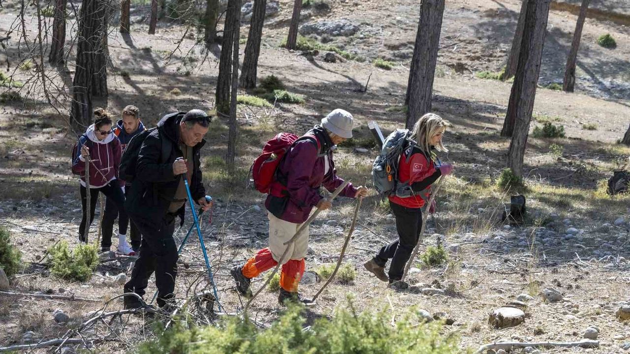 Tarihi Kilikya Yolu Yürüyüşleri Çamlıyayla etabında 7 km parkurla sürdü