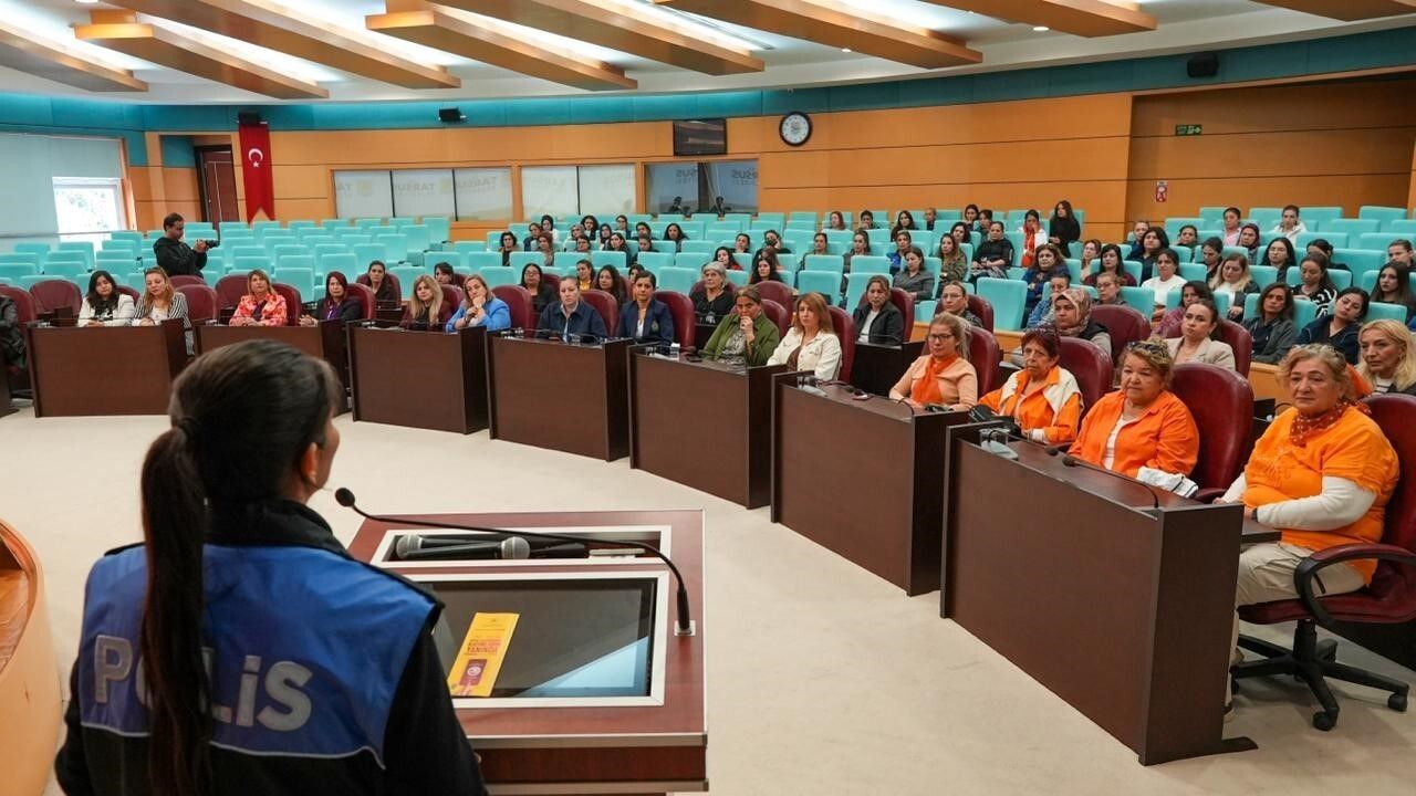 Tarsus Belediyesi, 25 Kasım'da Kadına Yönelik Şiddete Karşı Farkındalık Programı Düzenledi