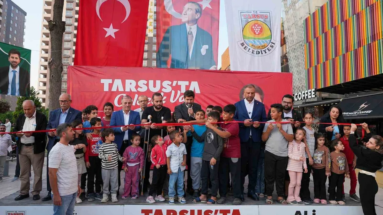 Tarsus'ta Pelin Kıyga'nın adı Fevzi Çakmak Mahallesi'ndeki parka verildi