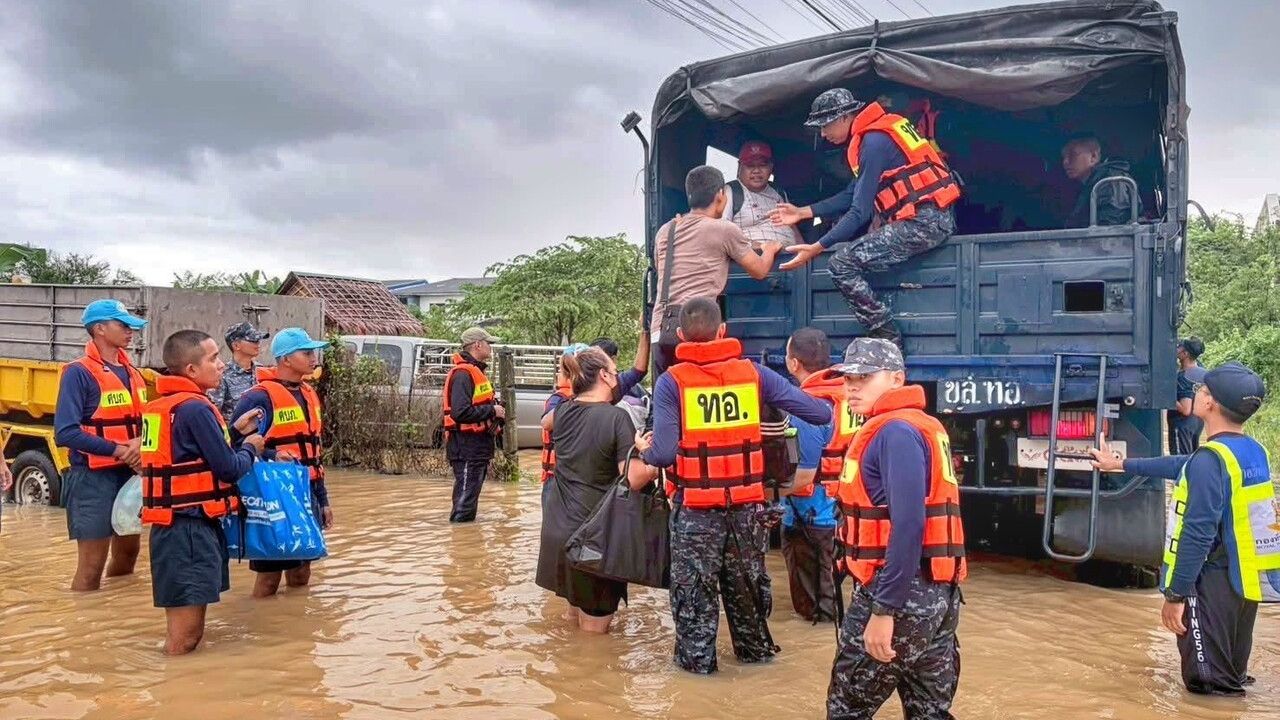 Tayland’ın güneyinde sel ve toprak kaymaları: 18 ölü, 12 yaralı; Songkhla felaket bölgesi ilan edildi