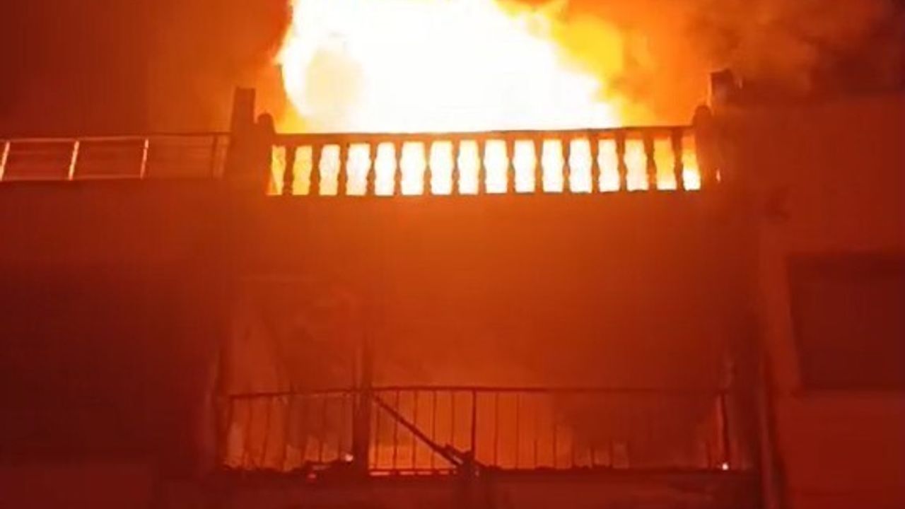 Tekirdağ Çorlu Yenice'de Yazlık Sitede Ev Yangını