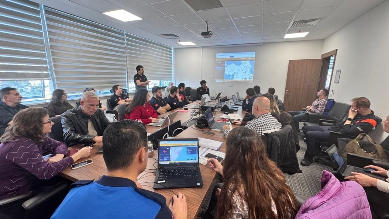 Tekirdağ’da AYDES eğitimi: Afet yönetiminde dijital hazırlık ve koordinasyon