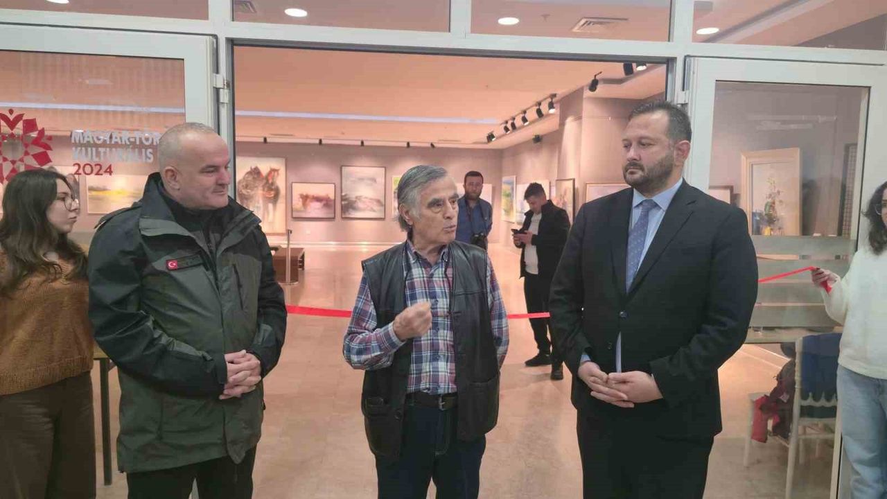 Tekirdağ'da 'Doğaçlama' sergisi: Doğa ve insan ilişkisi Yahya Kemal Beyatlı Kültür Merkezi'nde