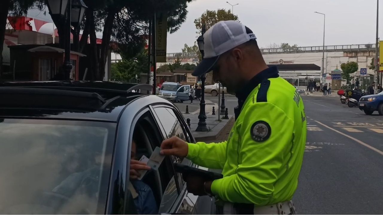 Tekirdağ'da trafik uygulaması: 102 araç kontrol edildi, 53.300 TL ceza kesildi