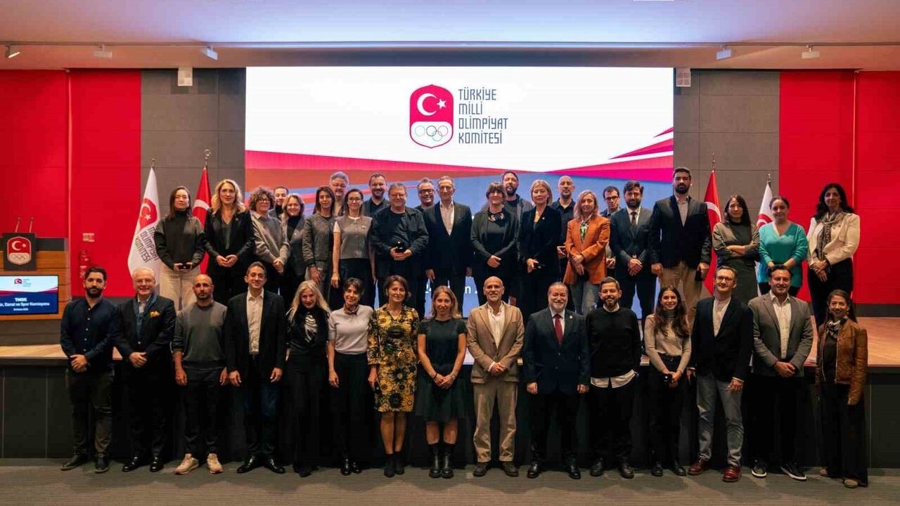 TMOK Komisyonu İstanbul'da kültür ve sanat kurumlarıyla bir araya geldi