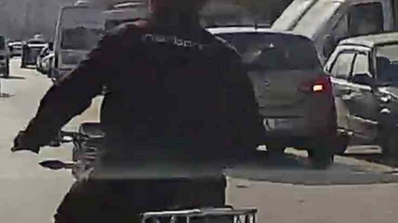 Tokat Erbaa'da abart egzozla akrobasi yapan sürücüye 13.550 TL ceza, motosiklet trafikten men edildi