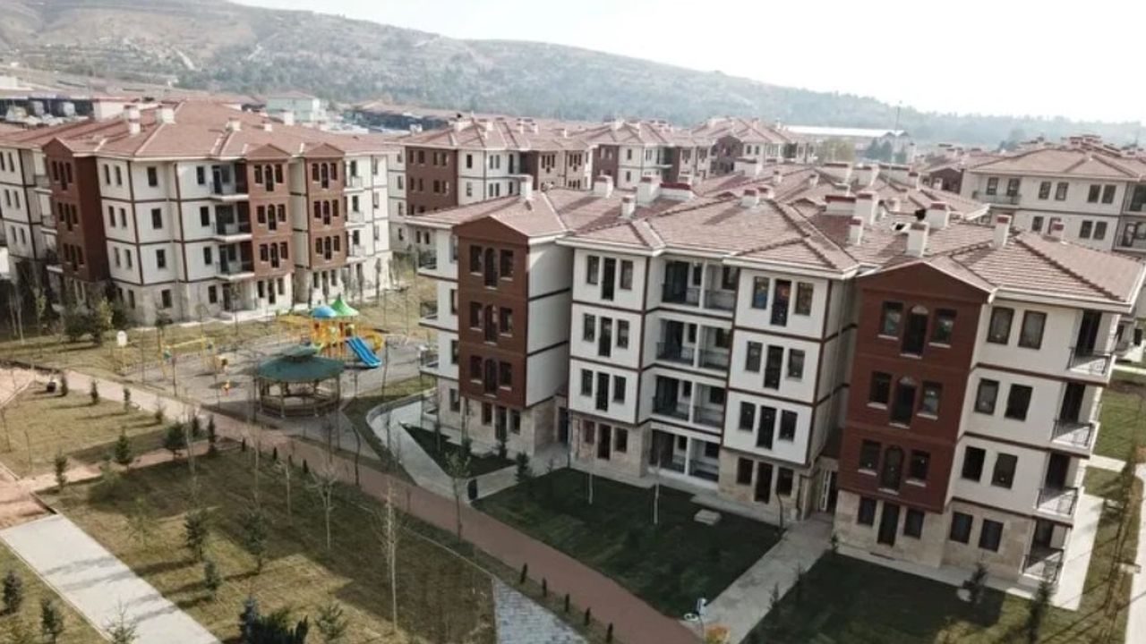 TOKİ 5.000 TL Başvuru Ücreti: Hangi Bankalara Yatırılacak? Aracı Kurumlar ve Ödeme Yöntemleri