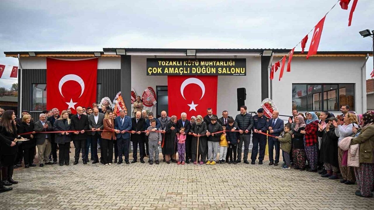 Tozaklı Köyü Çok Amaçlı Düğün Salonu törenle açıldı