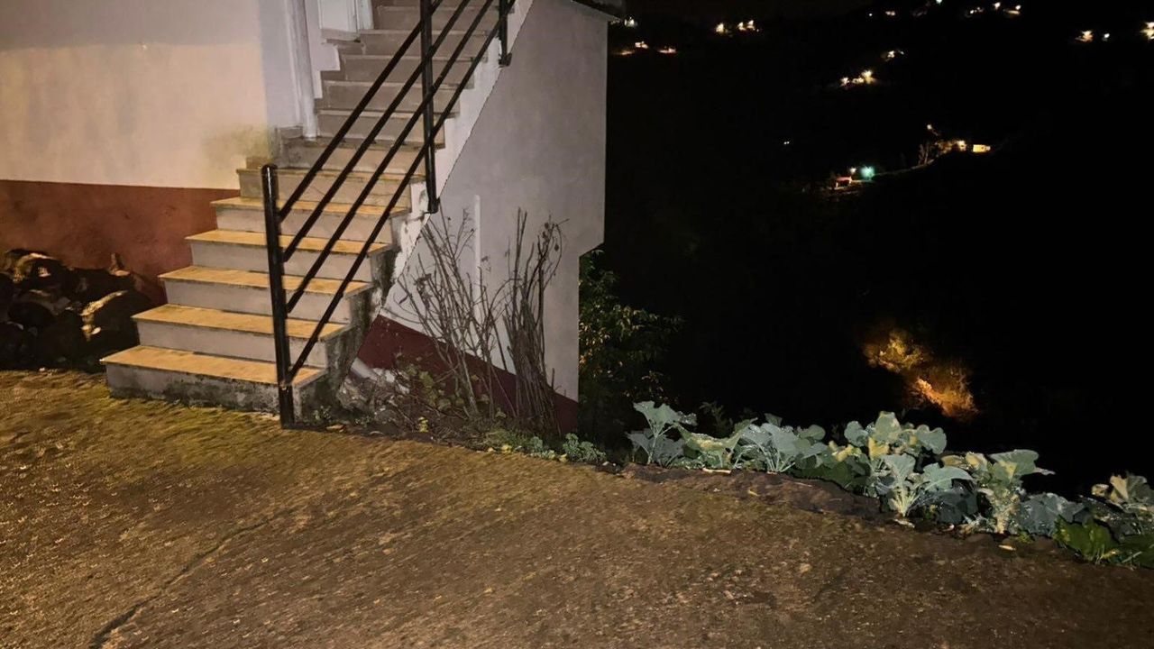 Trabzon Beşikdüzü'nde maskeli saldırgan yaşlı kadının bileziklerini çaldı