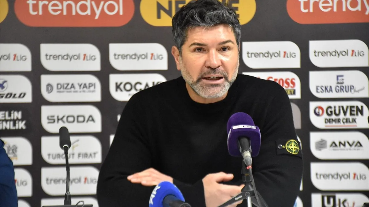 Trendyol 1. Lig 12. hafta: İmaj Altyapı Vanspor 3-2 Sakaryaspor — Hakan Kutlu memnun