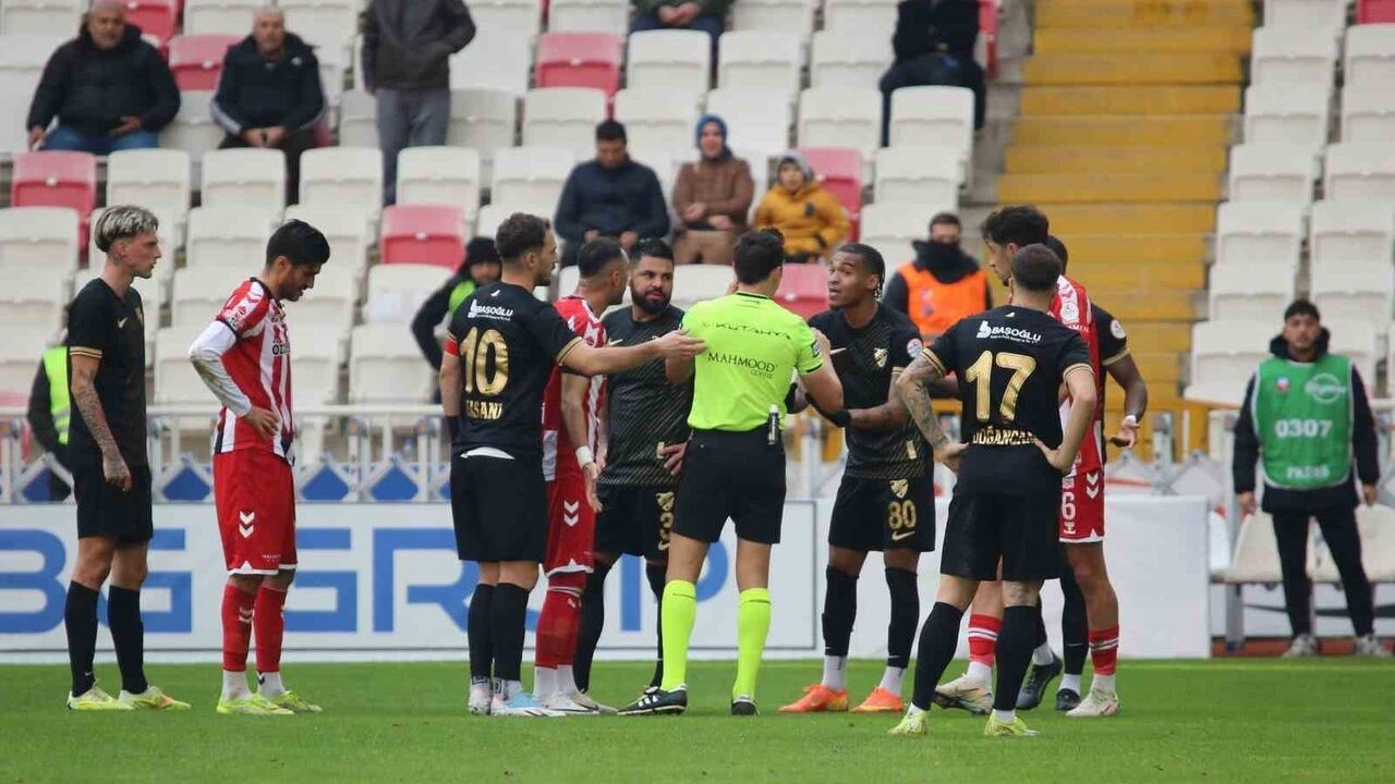 Trendyol 1. Lig 15. Hafta: Özbelsan Sivasspor 1-0 Boluspor