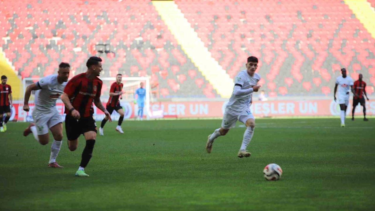 Trendyol Süper Lig 12. Hafta: Gaziantep FK 1-1 Çaykur Rizespor (İlk Yarı)