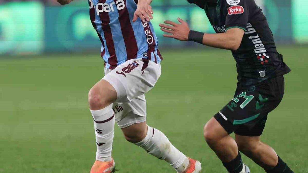 Trendyol Süper Lig 14. Hafta: Trabzonspor 1-1 Konyaspor — İlk Yarı Berabere