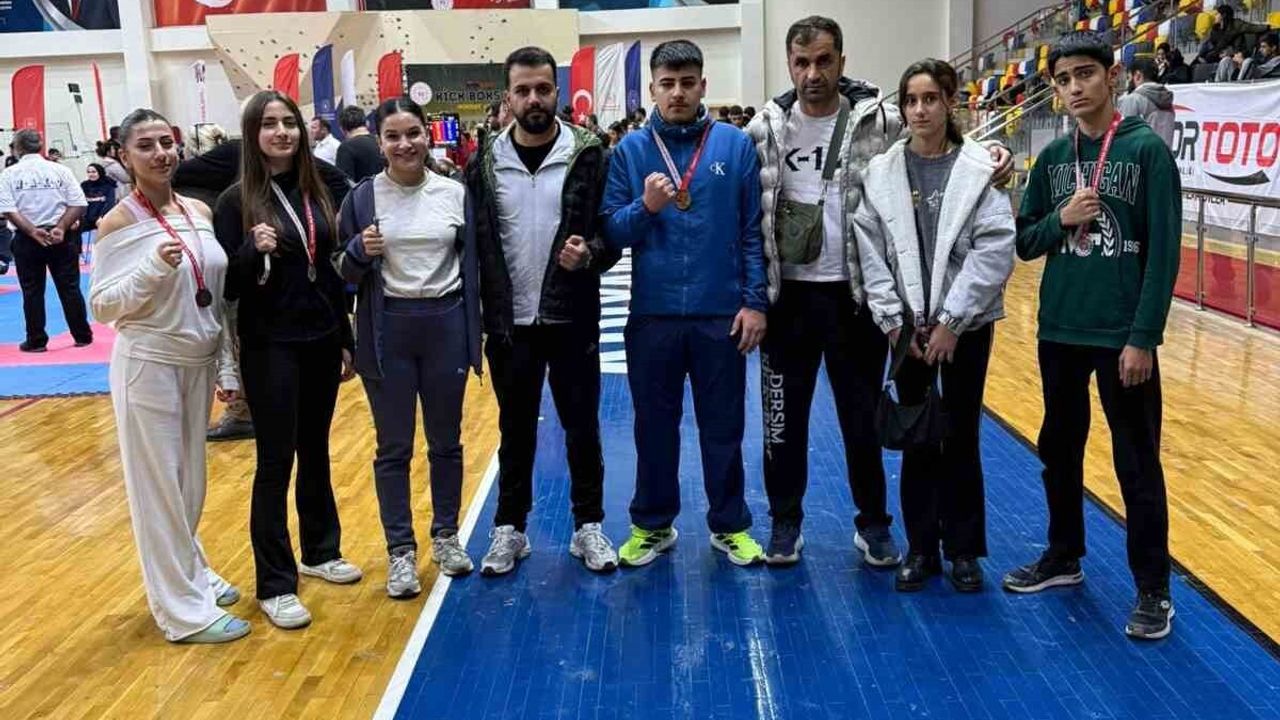 Tunceli'den Spor Toto Kick Boks Ligi'nde Dört Madalya