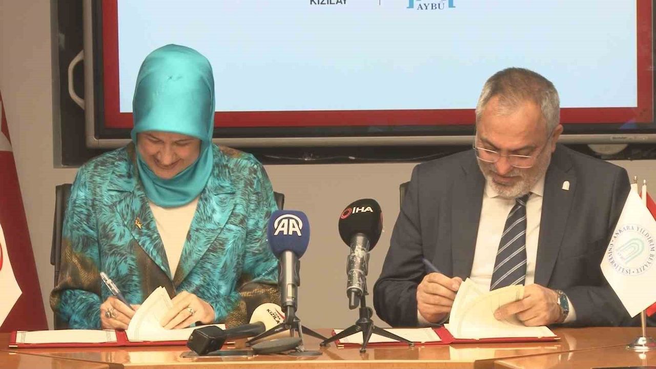 Türk Kızılay ve AYBÜ'den mobil diş klinikleriyle ücretsiz ağız ve diş sağlığı hizmeti