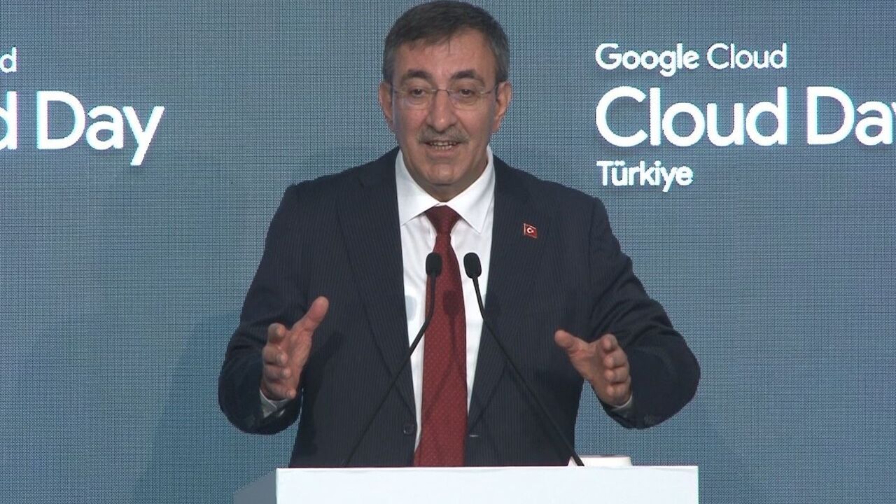 Turkcell ve Google Cloud'dan Türkiye'ye 3 milyar dolarlık hiper ölçekli bulut yatırımı