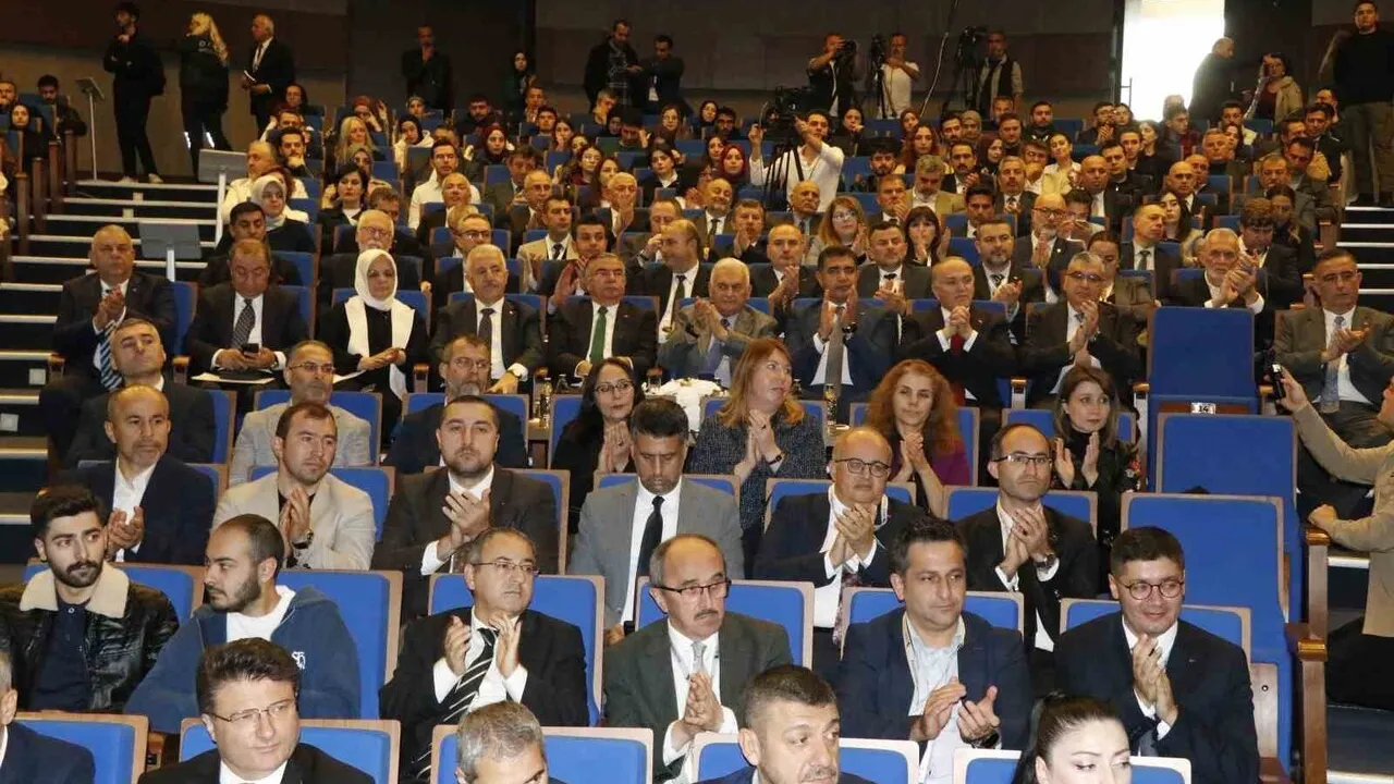 Türkiye, 61 yeni gemi siparişiyle filoda dünya sıralamasında üst sıralara yükseldi