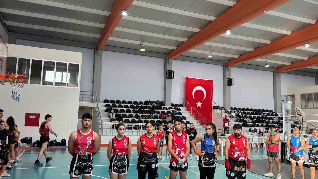 Türkiye Muaythai Federasyonu 10. Khan Sınavı Saruhanlı'da Tamamlandı