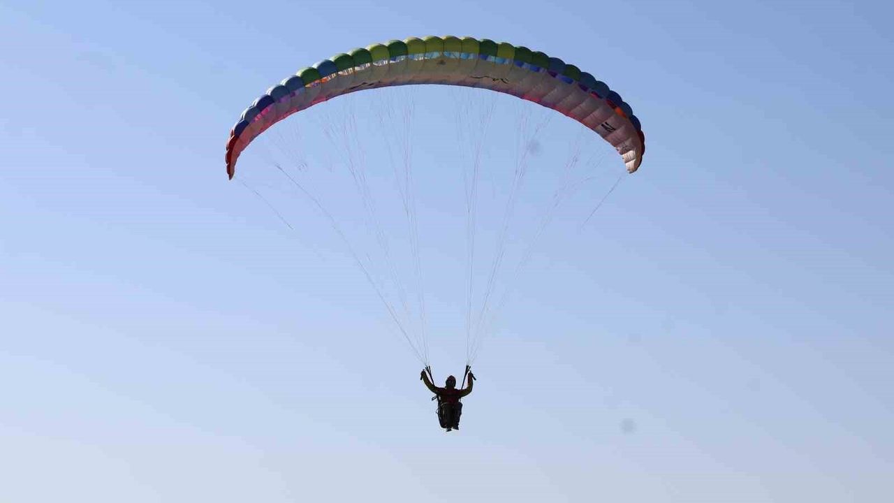Türkiye Yamaç Paraşütü Hedef Şampiyonası Süper Finali Anamur'da tamamlandı