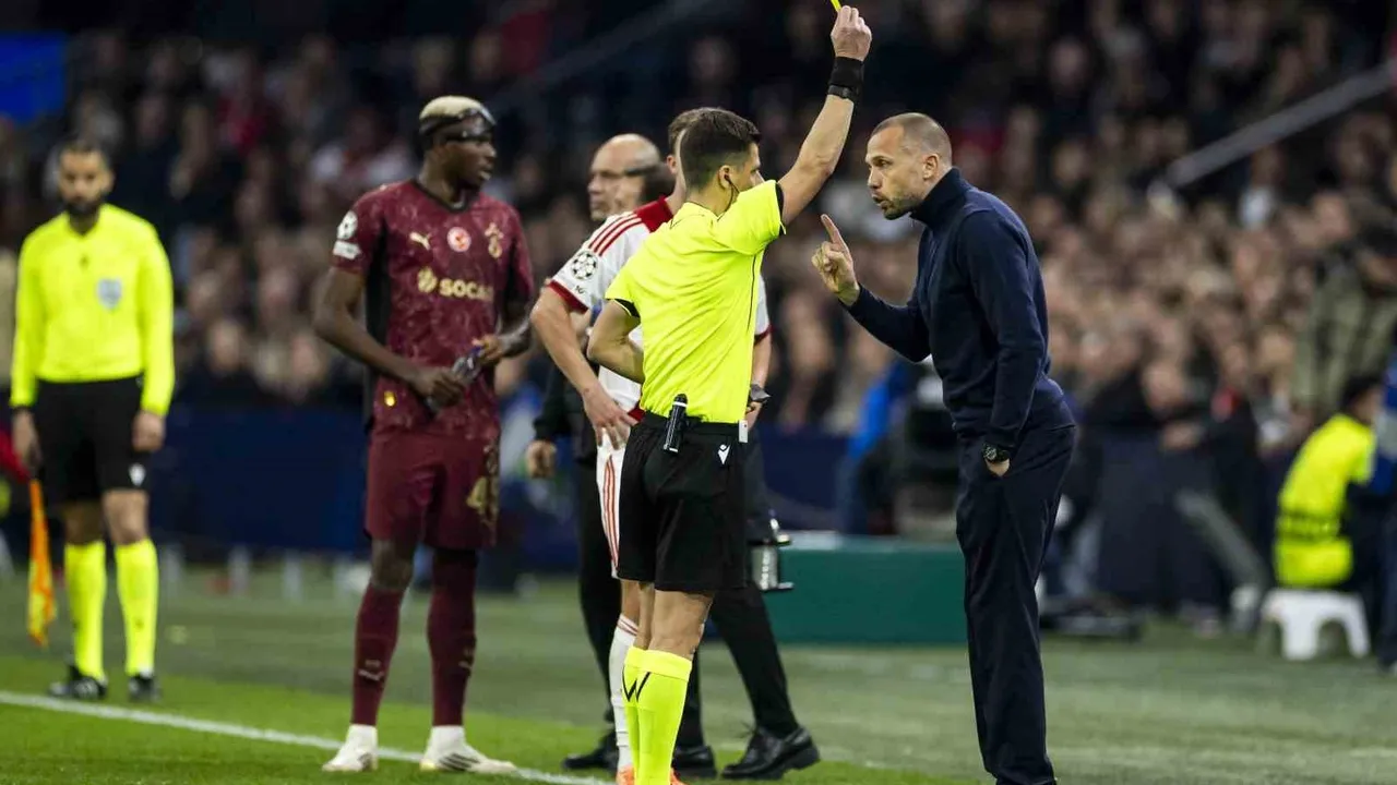 UEFA Şampiyonlar Ligi: Galatasaray, Ajax'ı Johan Cruyff Arena'da 3-0 Yendi