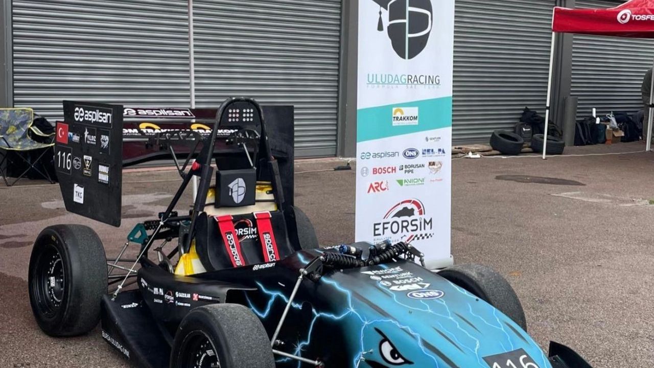 Uludağ Üniversitesi, OTTOSEM Zirvesi'nde ilk elektrikli formula aracı UR-06E'yi tanıtacak