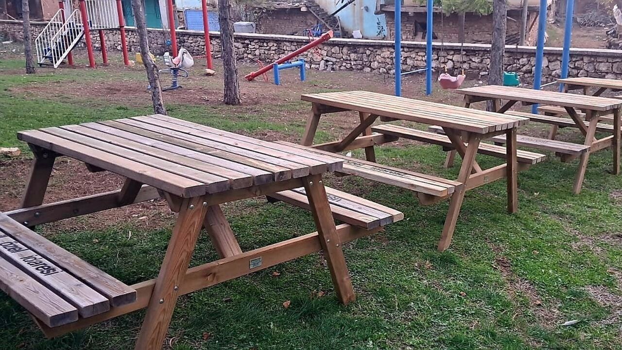 Uşak İl Özel İdaresi köylerde altyapı ve sosyal yaşam yatırımlarını sürdürüyor