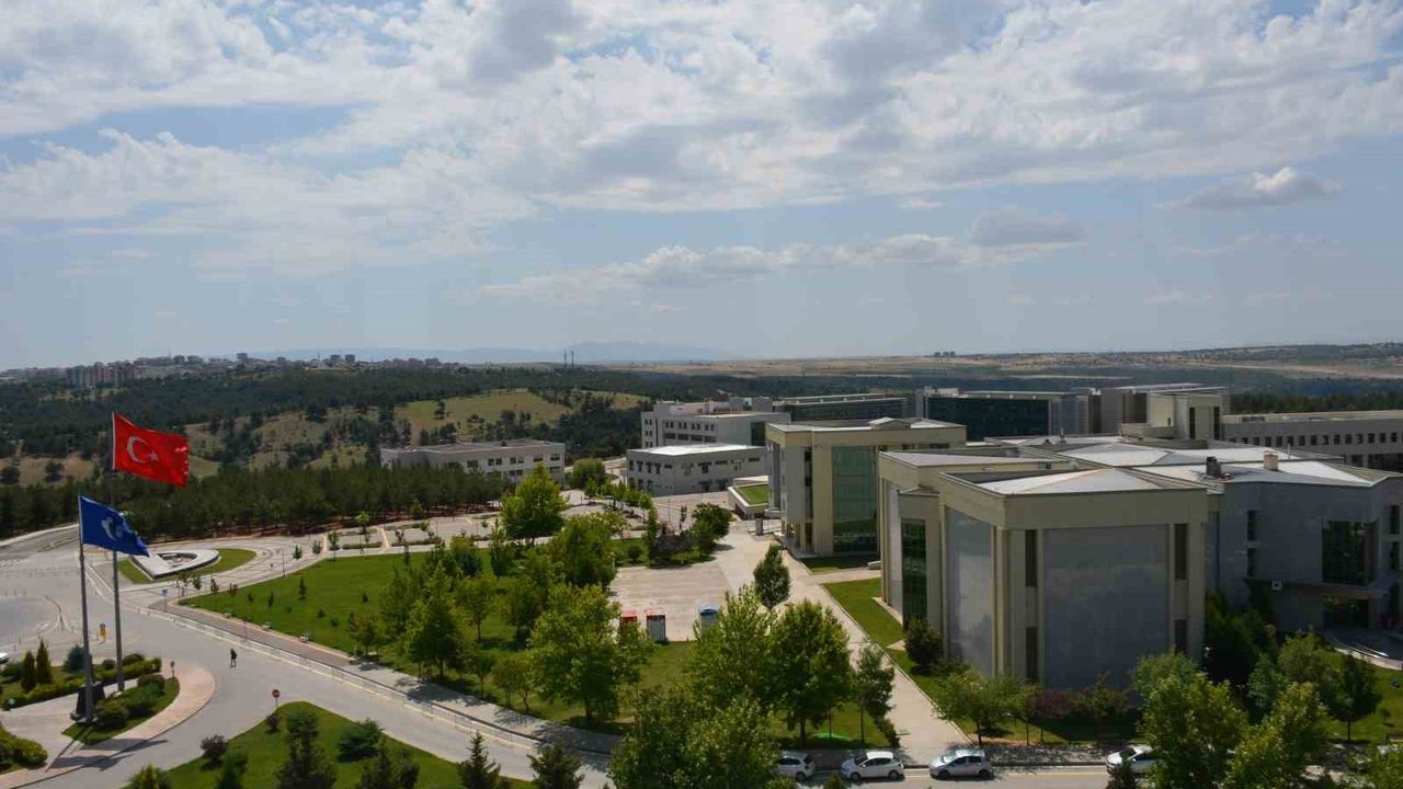 Uşak Üniversitesi, Leiden Rankings Open Edition 2025'te İlk Kez Yer Aldı