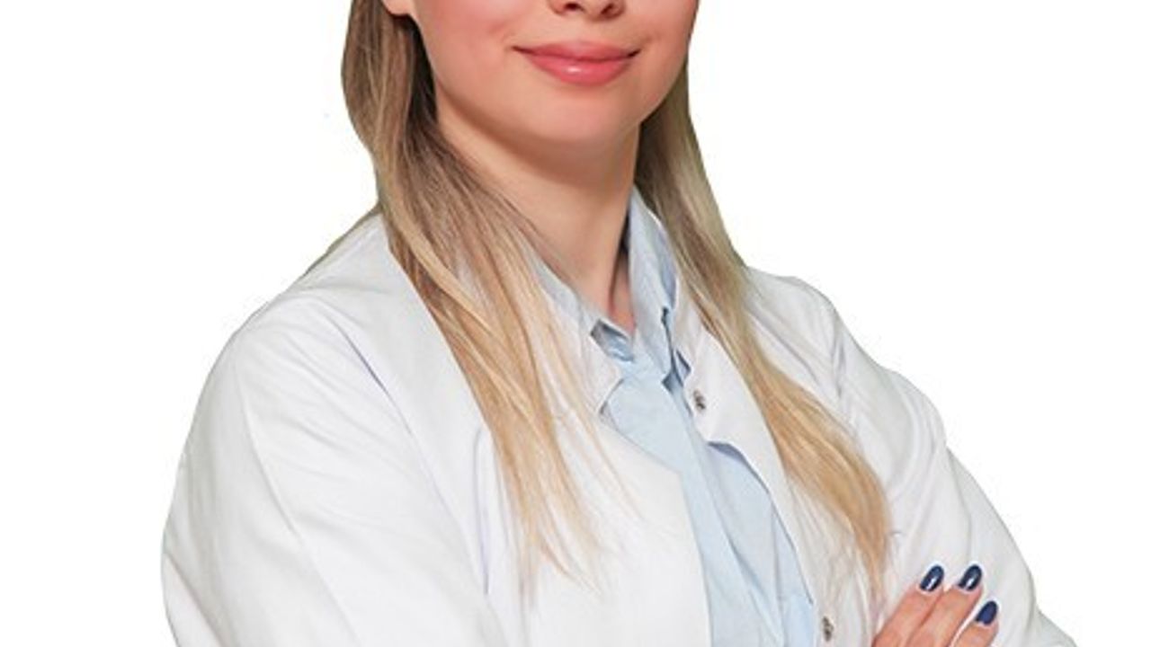 Uzman Psikolog Beste Çokaygil: Sürekli Bildirimler Kaygıyı Artırıyor, Dijital Detoksla Sınır Koyun