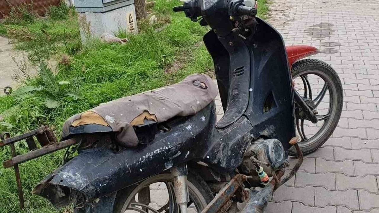 Uzunköprü’de plakasız ve ehliyetsiz motosiklet sürücüsüne 20 bin 844 lira ceza