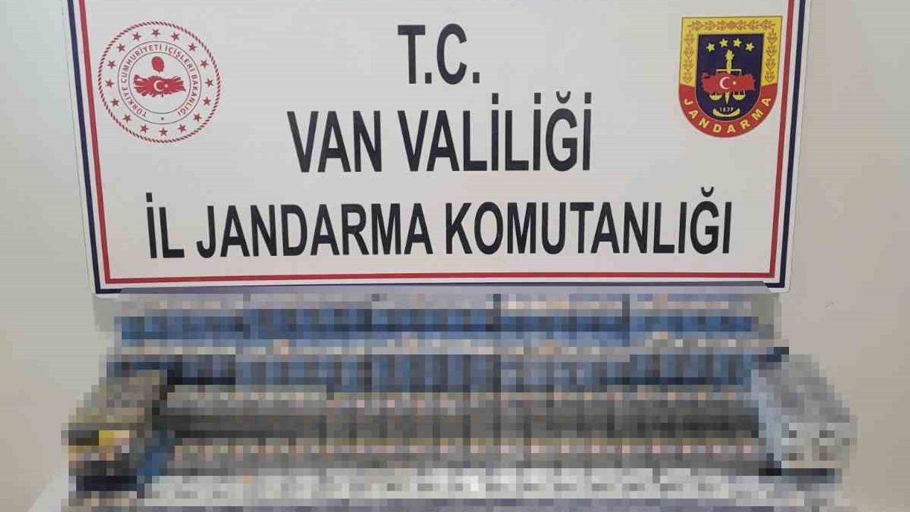 Van Başkale'de 1.314 Paket Kaçak Sigara Ele Geçirildi