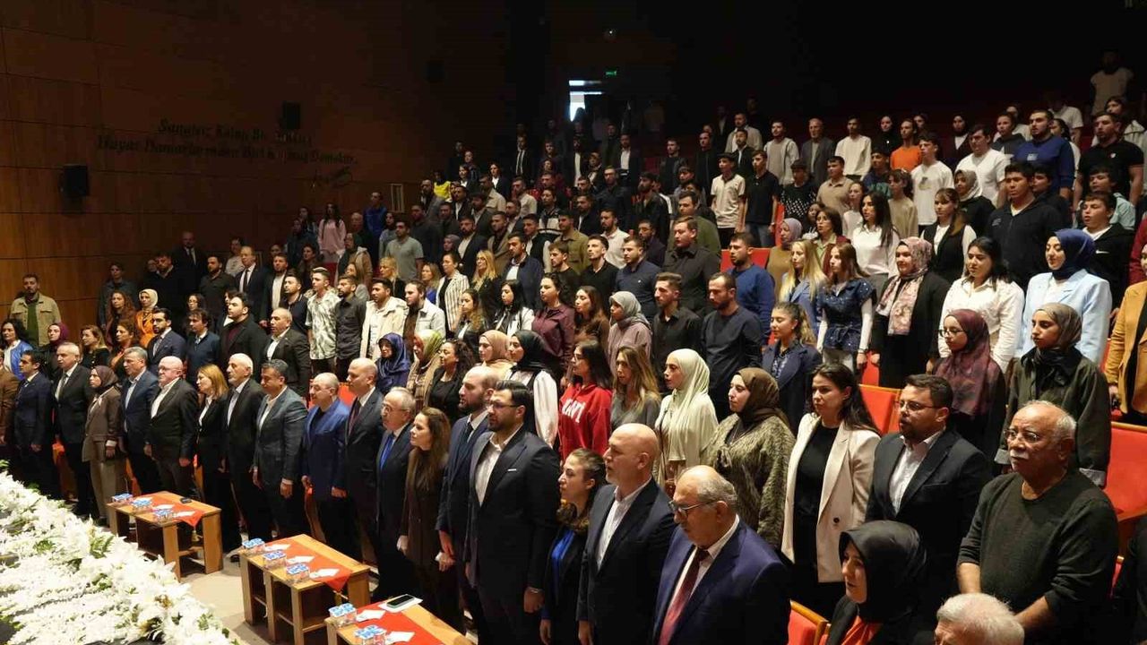 Varank: Türkiye’nin en büyük sorunlarından biri sağlıklı bir muhalefetin olmayışı