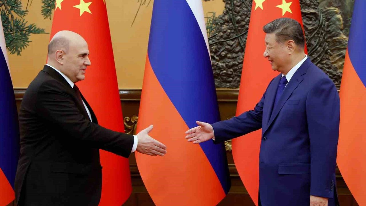 Xi Jinping ve Mihail Mişustin Pekin’de Görüştü: Çin-Rusya İş Birliğinde Güçlendirme Vurgusu