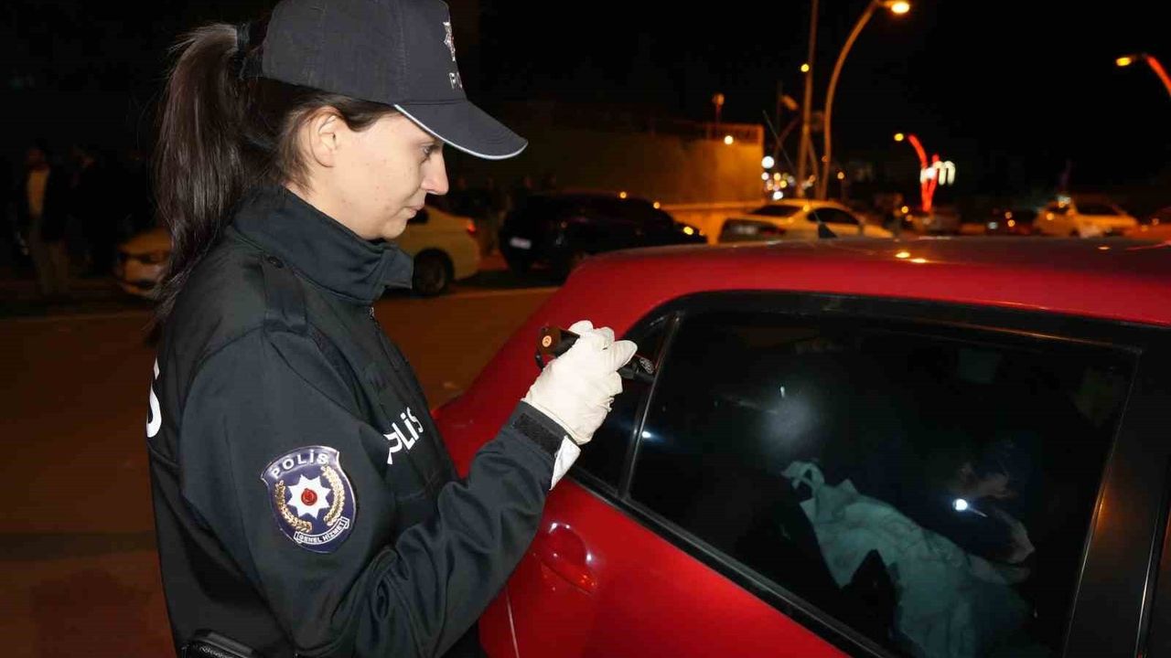 'Yahşihan’da Emniyettesiniz' uygulaması: bin 489 şahıs sorgulandı, uyuşturucu ele geçirildi